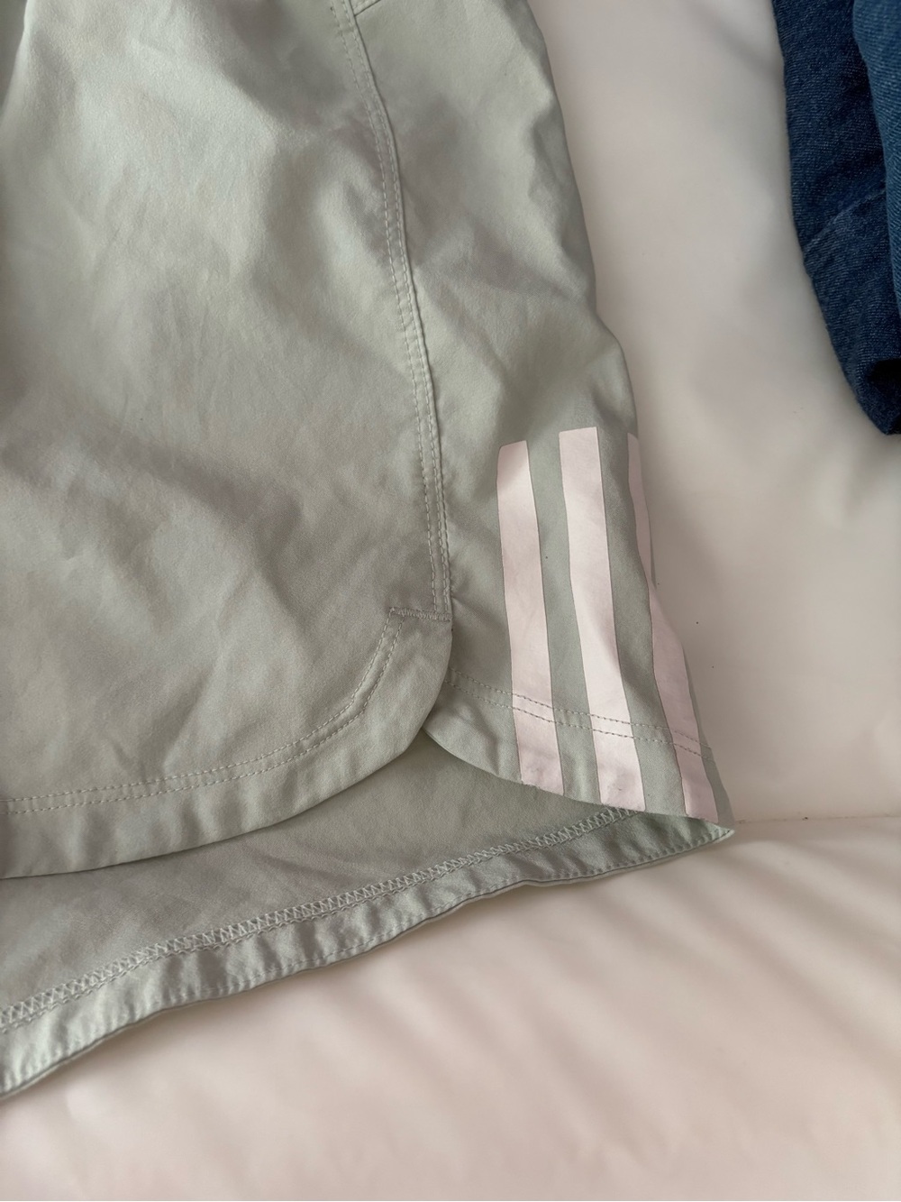 adidas aeroready Women's Shorts - Picture 2 of 6
